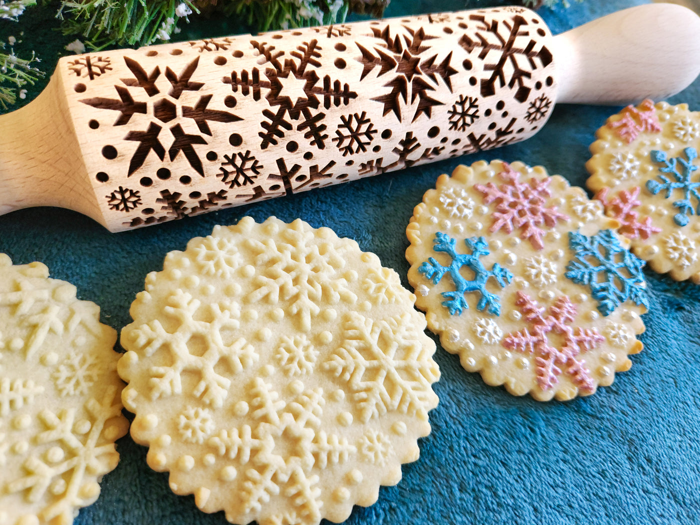 Snowflakes Large Fancy Designs Embossed Rolling Pin – Impress! Bakeware