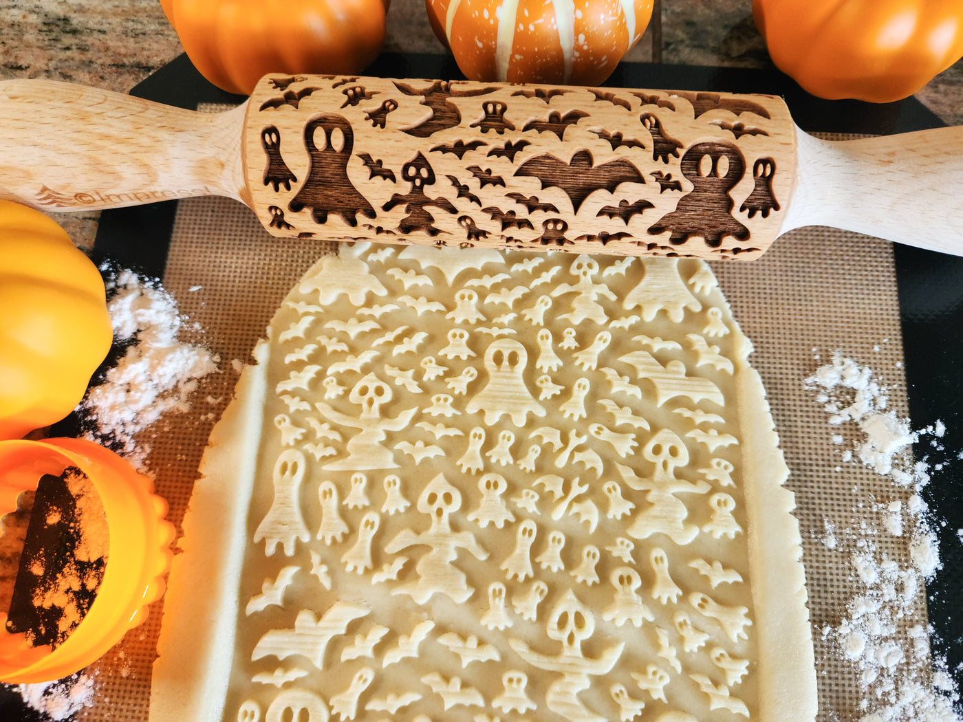 Spooky Skies! Ghosts & Bats Embossed Rolling Pin – Impress! Bakeware