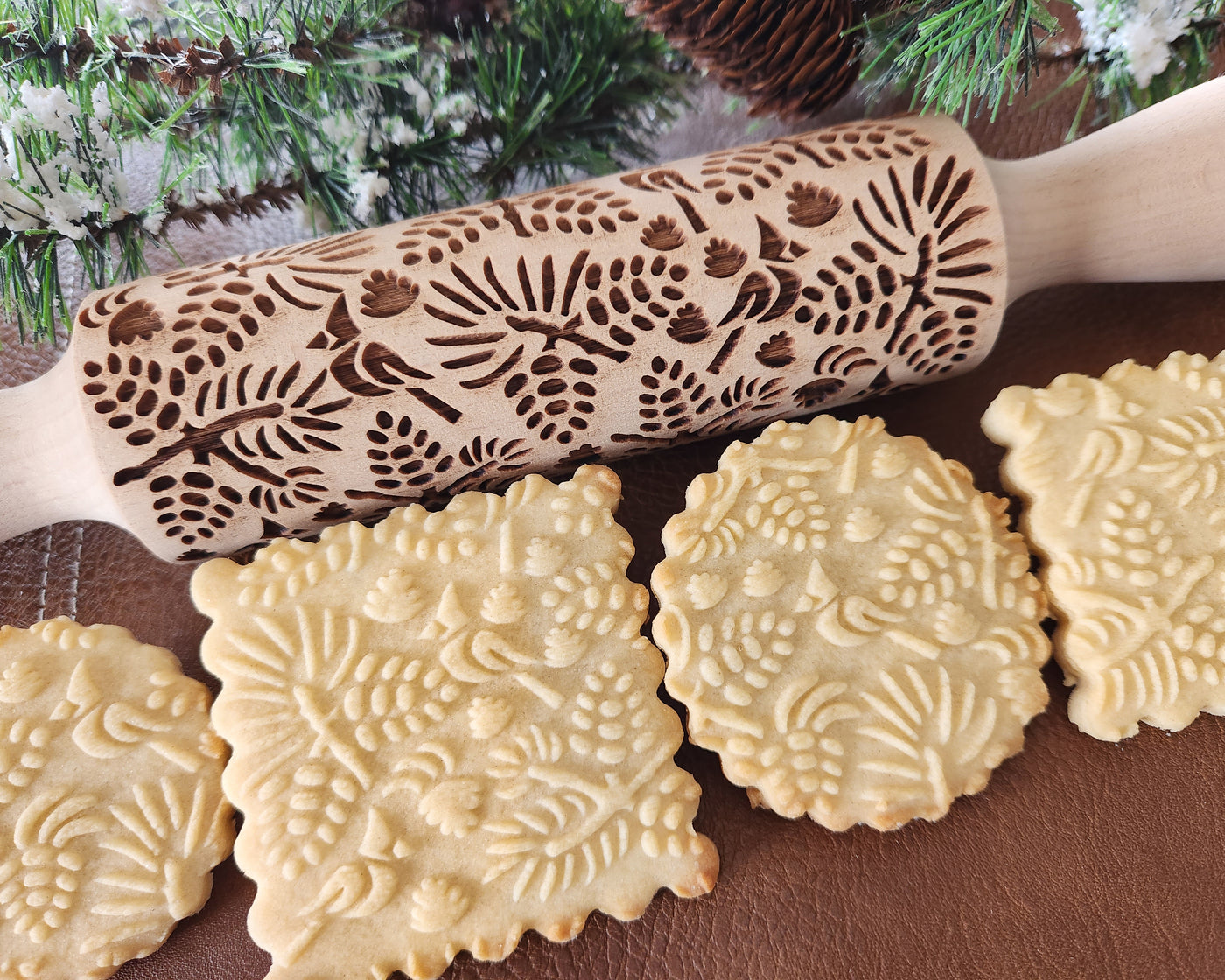 Impress! Cookie Press Disks Pinecones and Cardinals Scene Embossed Rolling Pin